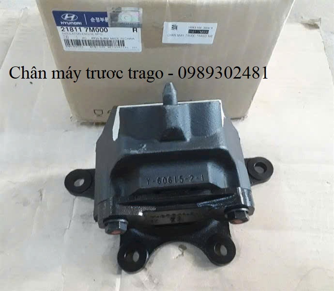 chân máy trước trago